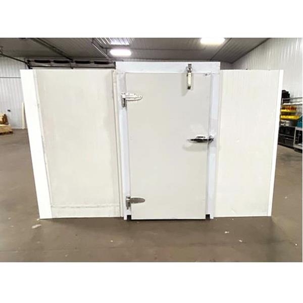 10' x 10'6" x 6'3"H Walk-in Cooler