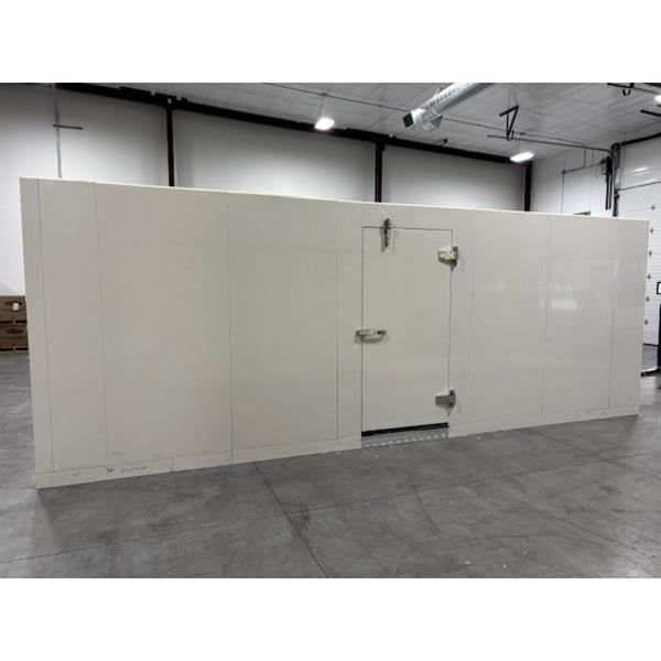 New Barr 8' x 21' x 8'2" H Walk-in Freezer with Floor